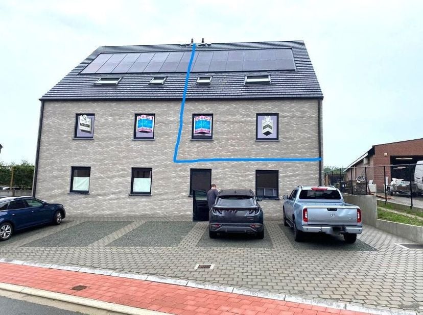 OPEN HUIS ZATERDAG 15/02 van 14u30 tot 15u30 Zeer ruim, nieuw Appartement / bel etage te koop in Bambrugge (Erpe-Mere). Op 2 km van de E40 !!! Aparte